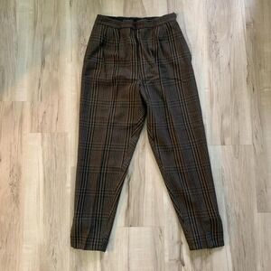 Vintage 1960s high waisted English trousers sz 26